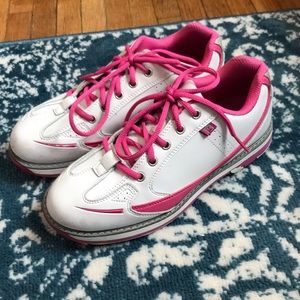 Brunswick women’s bowling shoes!